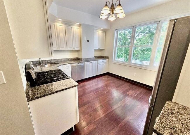 Photo - 42 Grampian Way Unit 3