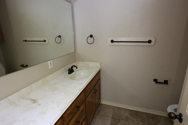 Photo - 113 Summer Creek Dr