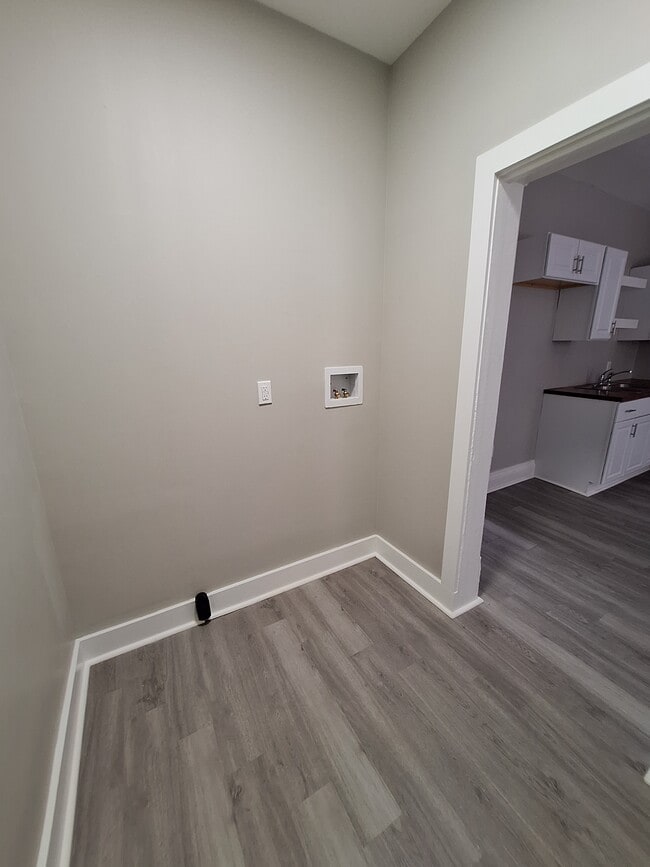 Photo - 1916 Constitution Blvd