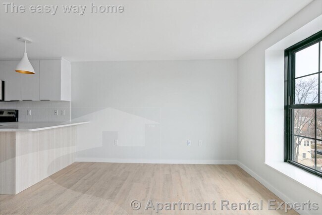 Photo - 10 Soden St Unit 501