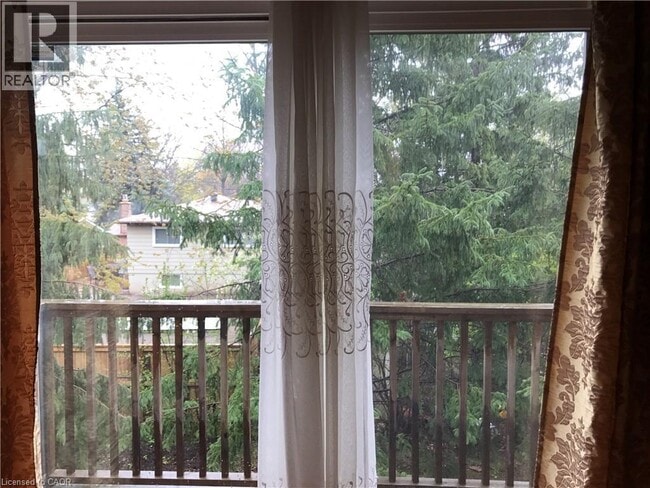 Photo - 4294 Ingram Common