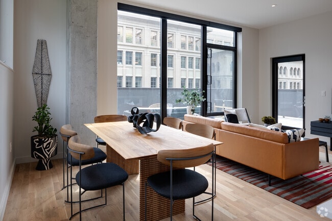 2BR, 2BA - 1,366SF