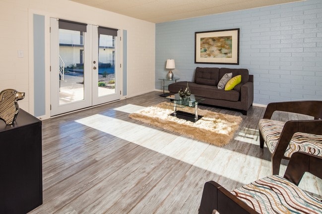 Photo - Pierson Place Apartments