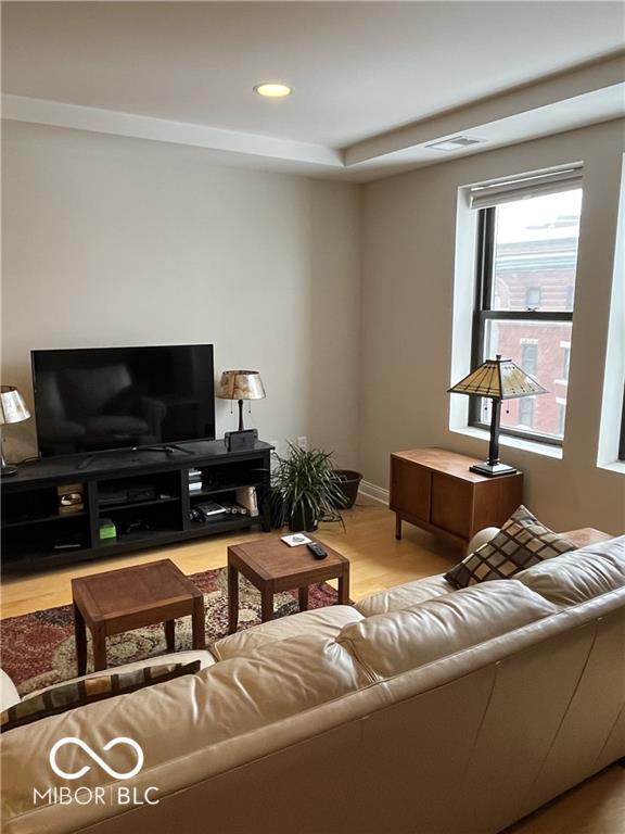 Photo - 350 N Meridian St Unit 603