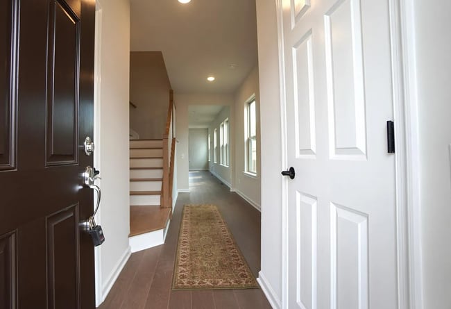 Photo - 612 America Dr