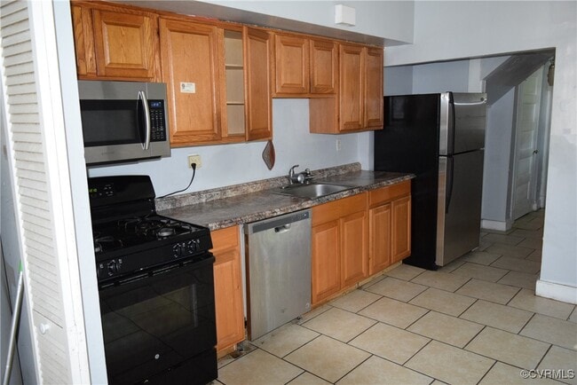 Photo - 505 St James St