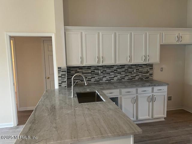 Photo - 2095 Willesdon Dr E