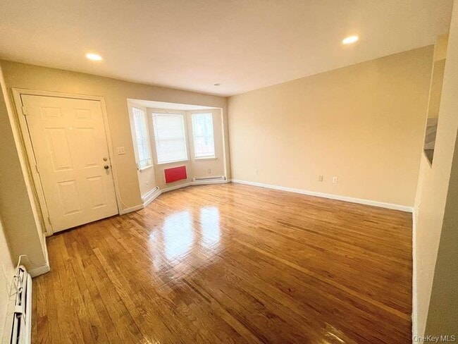 Photo - 405 Essex St Unit 2