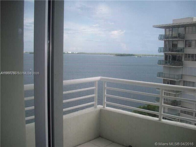 Photo - 1402 Brickell Bay Dr Unidad 1103