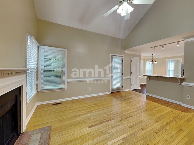 Photo - 7 Oleander Pt