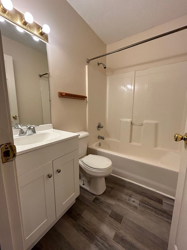 Photo - 122 Madison Spring Unit 122 Madison Springs