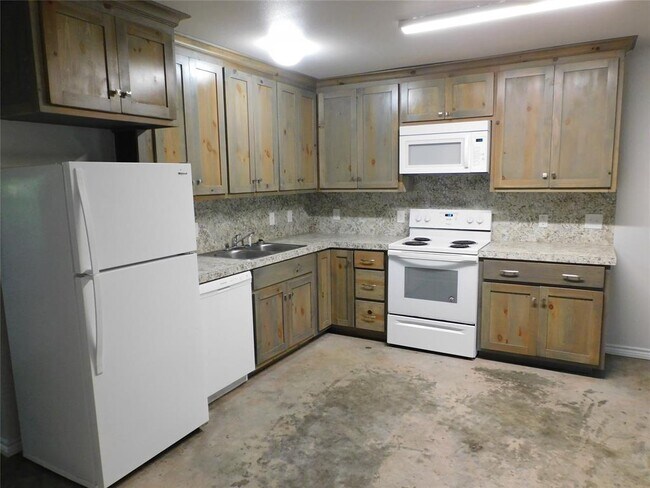 Photo - 1318 Green St