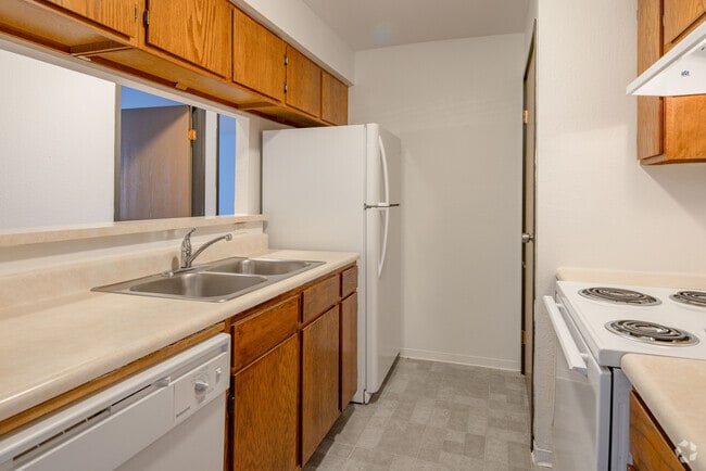 2BR, 1.5BA - 1000SF
