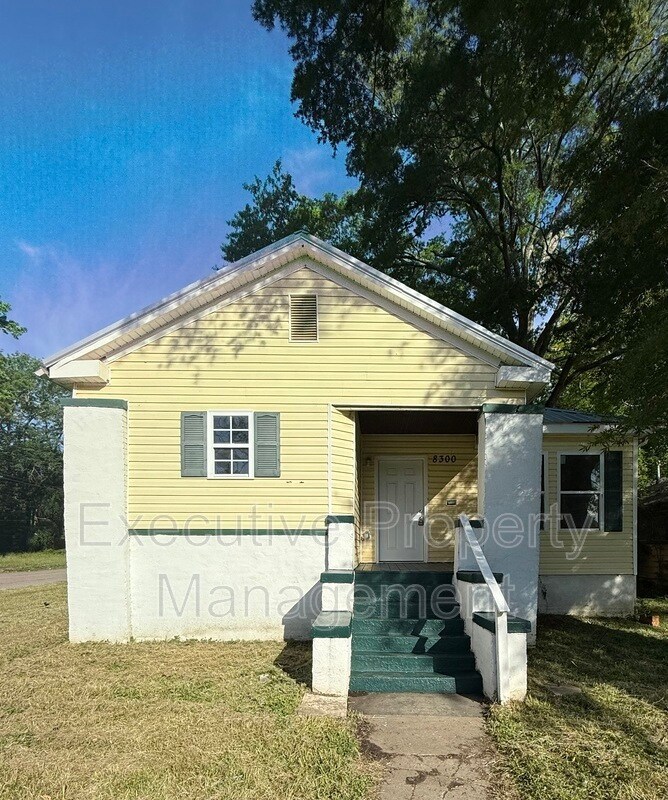 Photo - 8300 4th Ave N