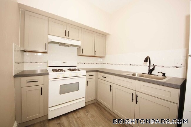 Photo - 4 Chiswick Rd Apartment Unit 24