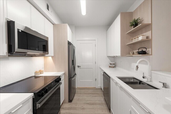 Photo - 1170 Reserve Way