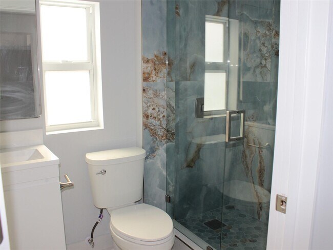 Photo - 522 SE 20th Ct