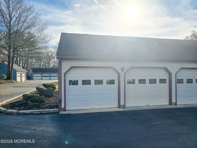 Photo - 167E Concordia Cir