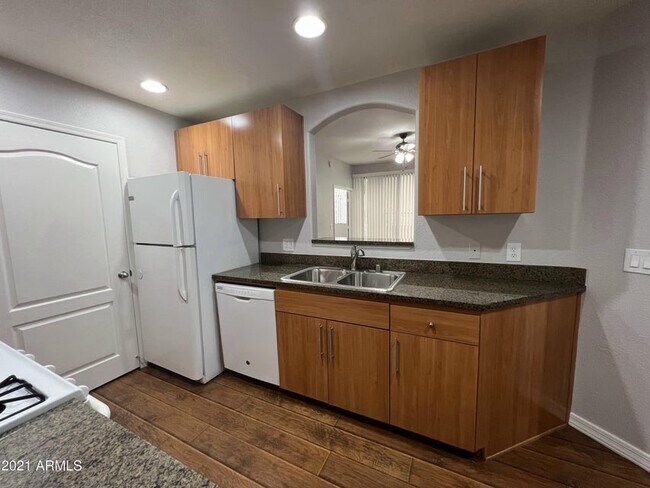 6900 E Princess Dr Unit 1124