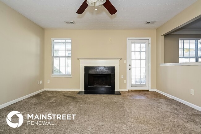 Photo - 2424 Wood Bend Ln