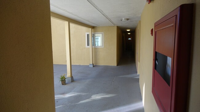 Photo - 2606 Benvenue Ave