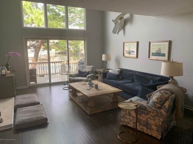 Photo - 50 Bay Point Harbour