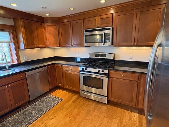 Photo - 200 Washington St Unit 1