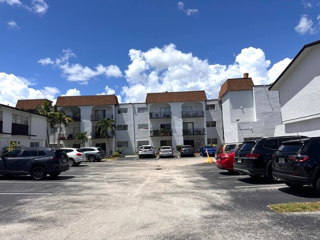 Photo - 10850 W Flagler St Unit 314