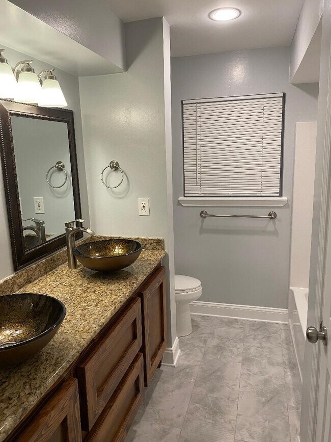 Photo - 10451 N Essex Dr