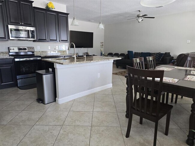 Photo - 4335 Mount Bandon Dr