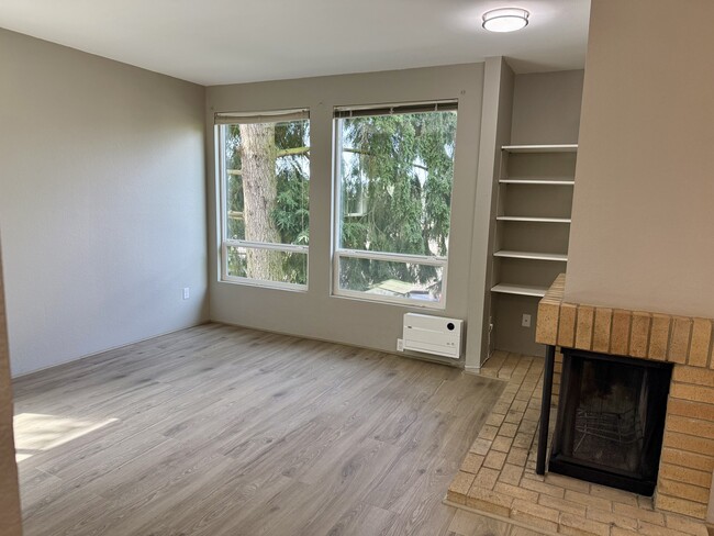Photo - 15715 4th Ave S Unit Summerfield
