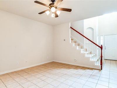 Photo - 7933 Hannah St