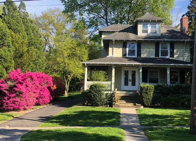 Building Photo - 25 Lenox Ave Unit 25 Lenox Aveunue #1