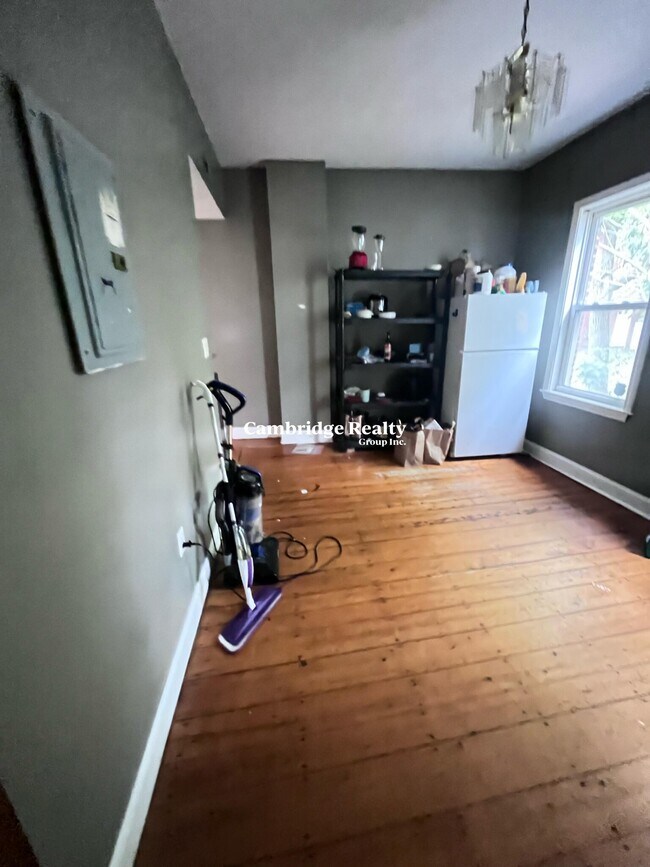 7 Sewall St Unit B