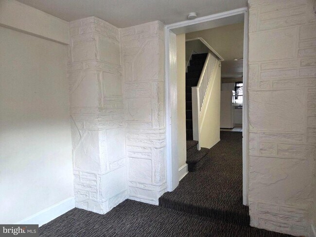 441 Croyden Rd