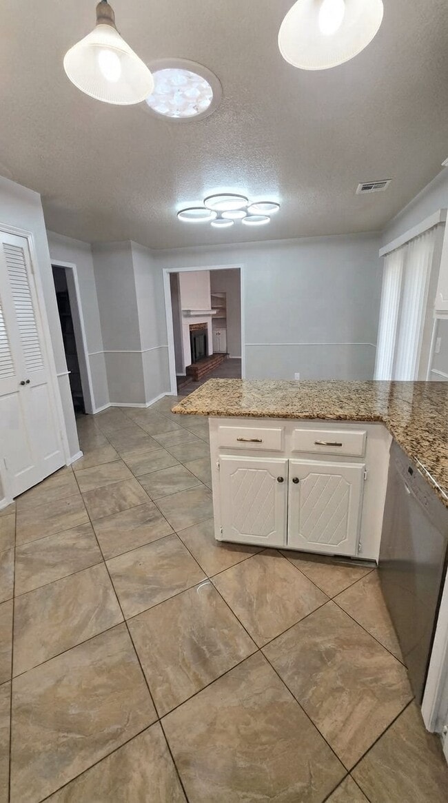 14001 Osage Dr