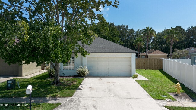 Photo - 8451 Oak Crossing Dr W