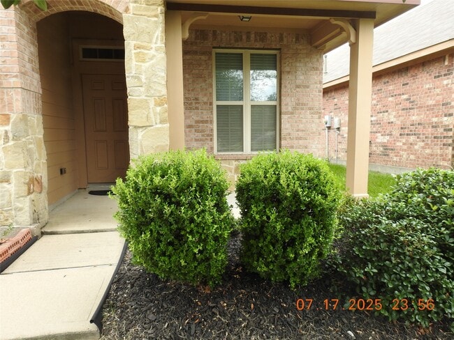 Building Photo - 3667 Raintree Village Dr Rental