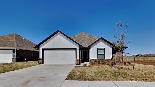 Building Photo - Luxury NEW 4 Bedroom 2 Bathroom Home in Piedmont Schools- Neighborhood Basketball Court & Playground