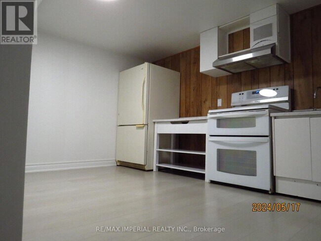 Photo - 47 Kempsell Crescent