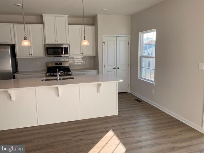 Photo - 209 Regester Chapel Rd