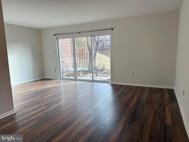 Photo - 112 Mulberry Ct