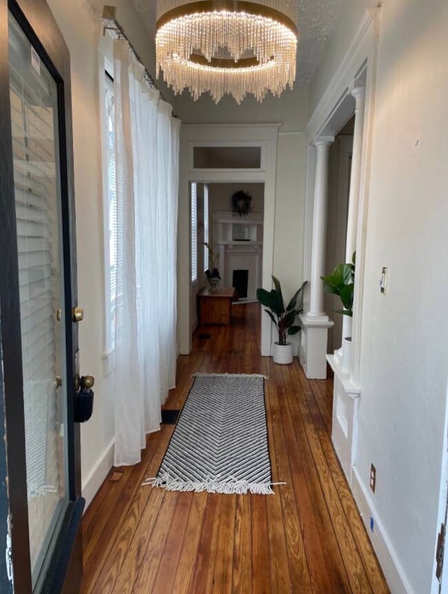 Photo - 2206 Bull St Unit Beautiful 2-BR/1-BA Victo