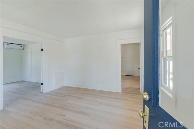 Photo - 210 N Encinitas Ave