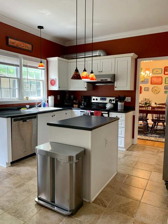 Photo - 3310 Middlebrook Ct