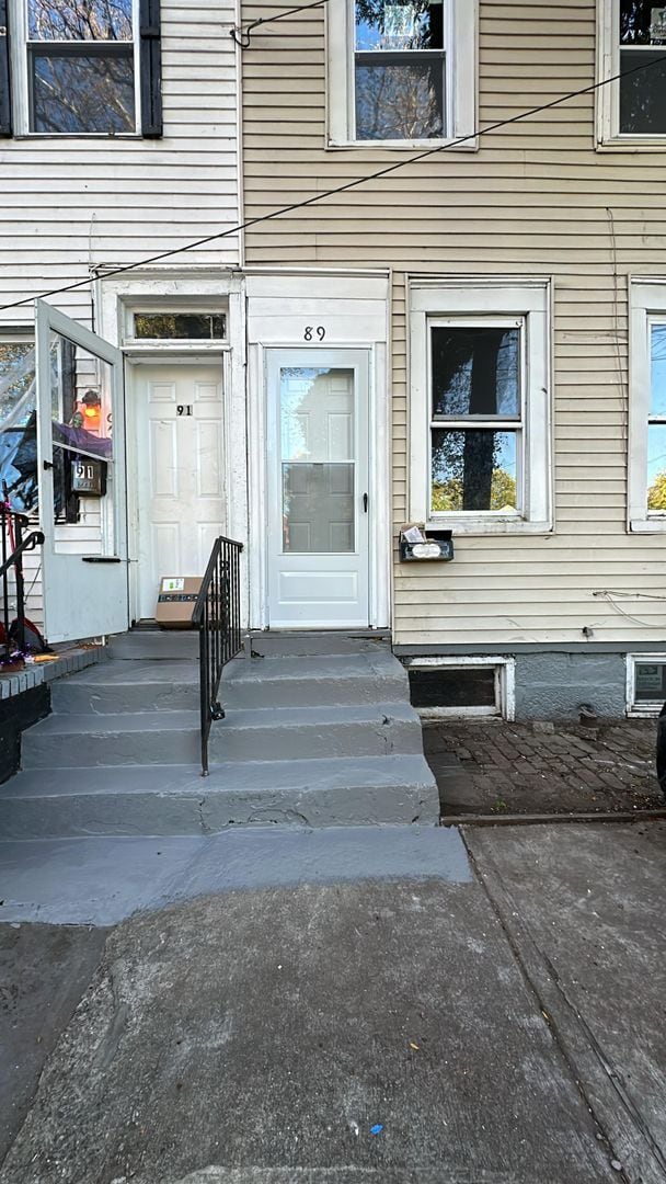 Photo - 89 Poplar St