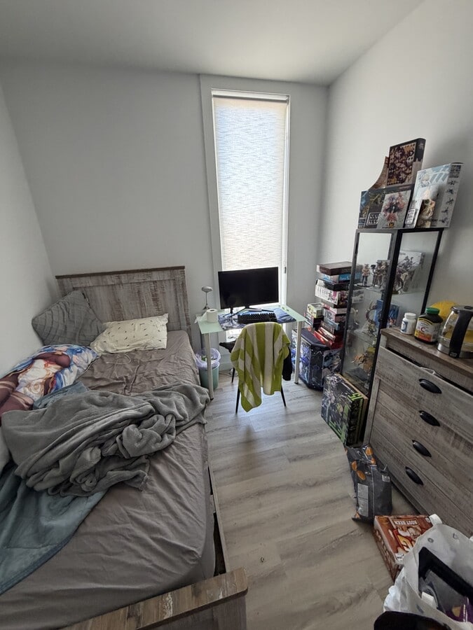 Photo - 316 Somerset St. E