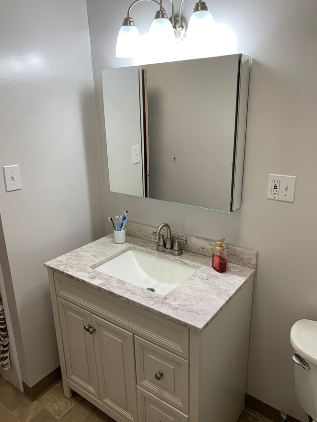 Photo - 444 Morris St Unidad 1