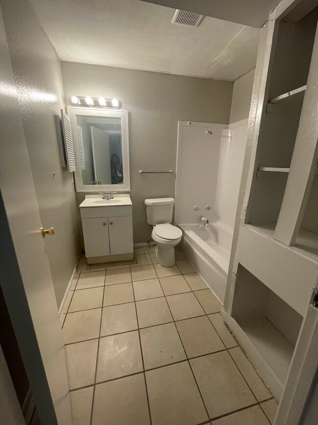 Photo - Phoenix Apartments