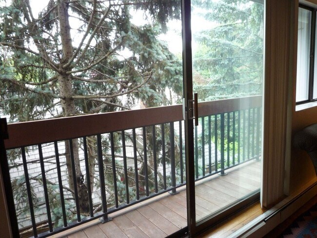 Photo - 1643 Cambridge St Unit 42